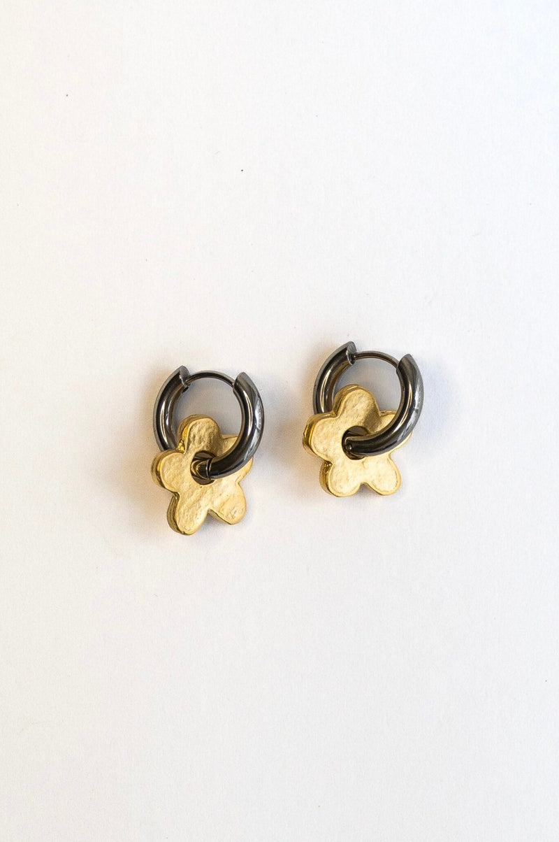 Aretes Margarita metal mixto